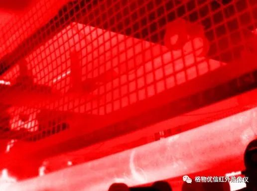 超聲波清洗機(jī)在汽車行業(yè)為何說至關(guān)重要？