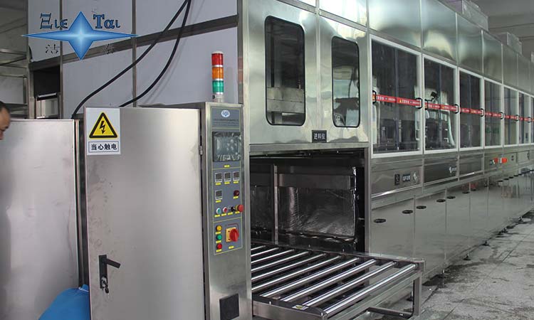 如何組裝超聲波清洗機(jī)_超聲波清洗機(jī)在五金行業(yè)的應(yīng)用優(yōu)勢