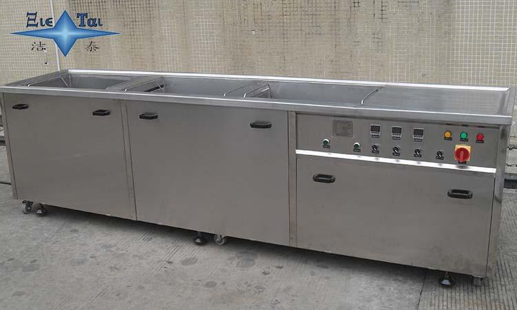 超聲波清洗機(jī)用的是什么水？對(duì)水量有要求嗎？