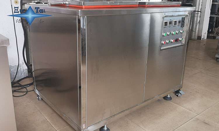 超聲波清洗設(shè)備的廣泛應(yīng)用領(lǐng)域：高效、全面的清潔解決方案