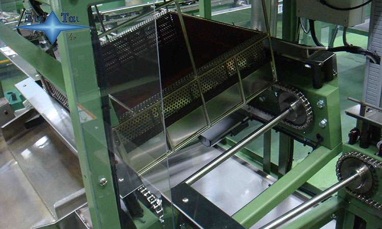 超聲波清洗機(jī)在電子行業(yè)的卓越表現(xiàn)：專(zhuān)業(yè)解析